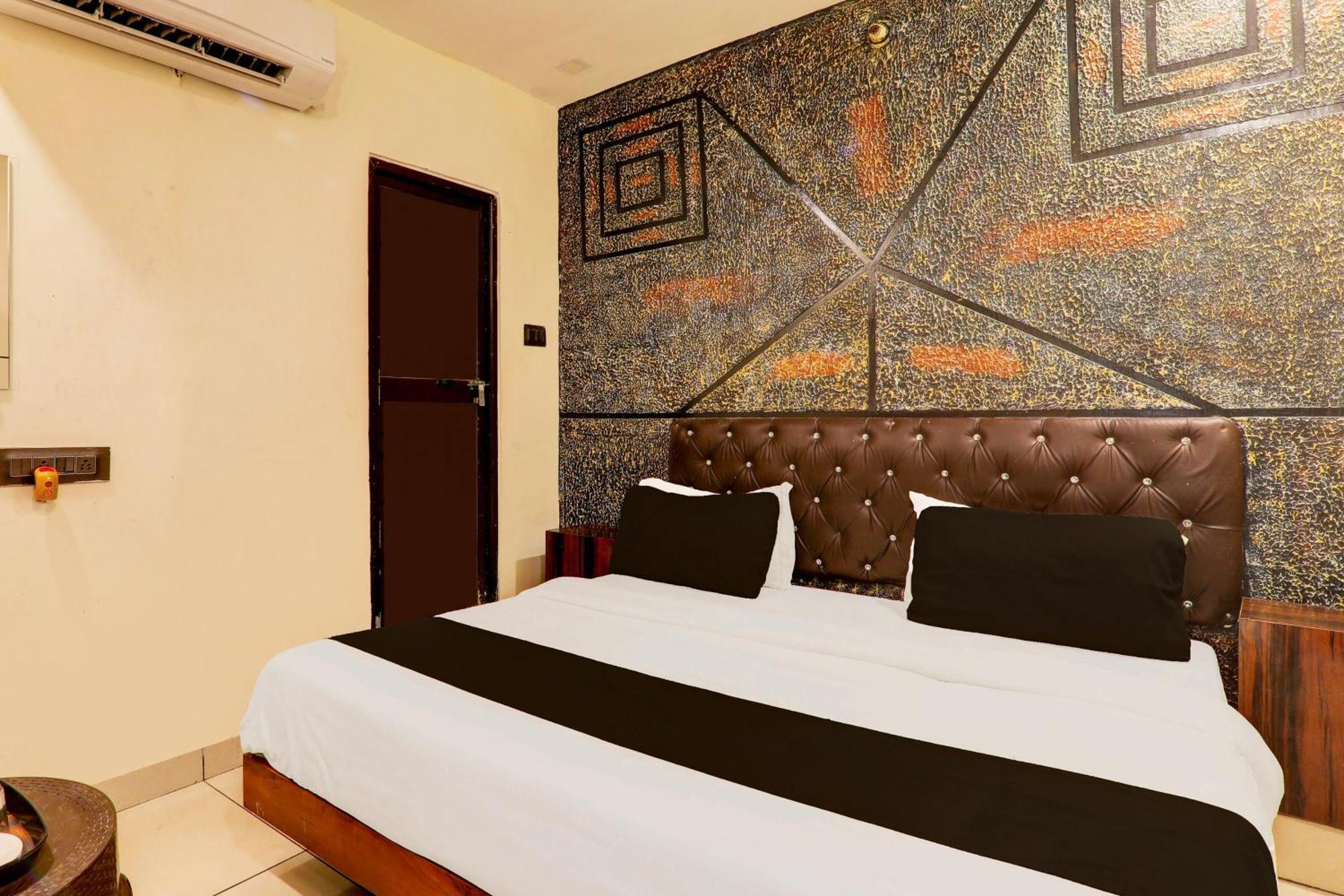 Hotel O Sr Grand Gorakhpur Exterior photo